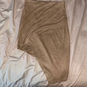 Cute Brown Body-con Skirt!